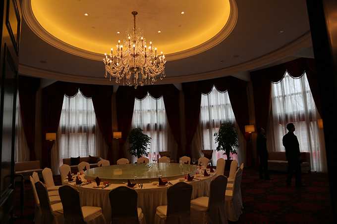 酒店餐厅水晶吊灯