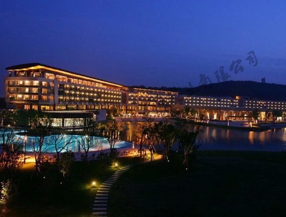 上海世茂佘山艾美酒店