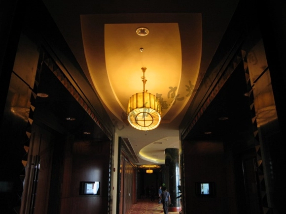 酒店走廊定制大型云石灯