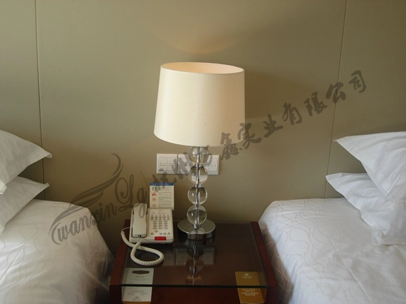 酒店客房水晶台灯