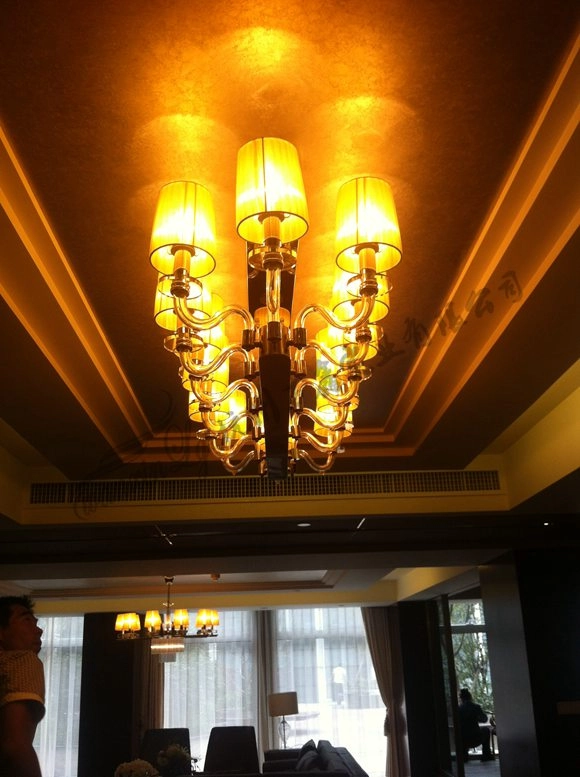 酒店休息区定制弯管灯具