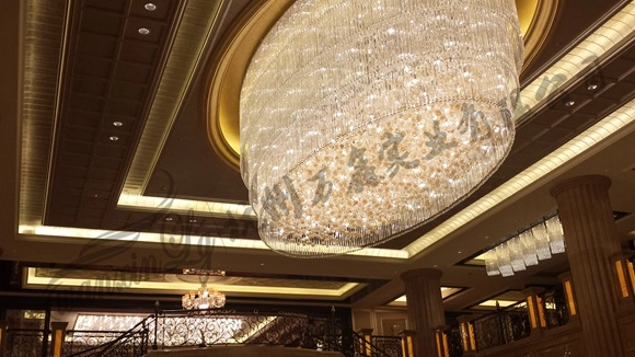 湘湖会所中庭大型定制水晶灯