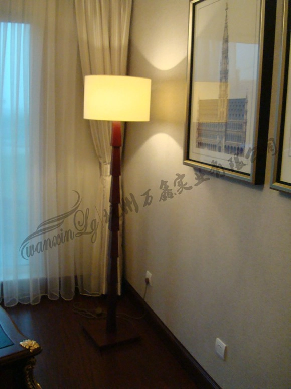 滨江 · 阳光海岸 书房 落地灯