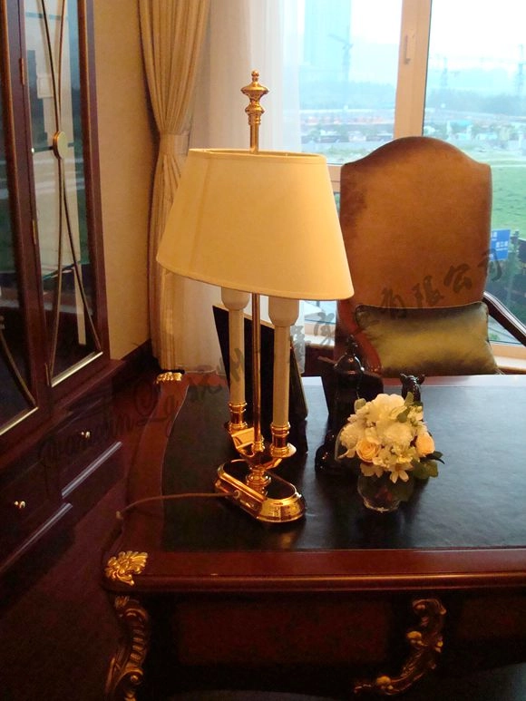 滨江 · 阳光海岸 书房 书桌台灯